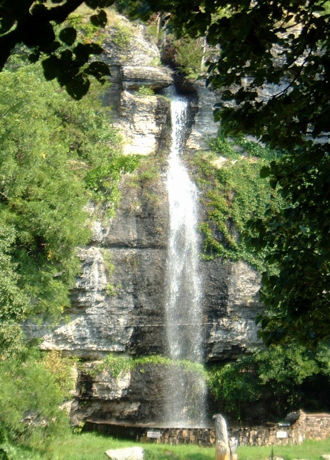 Flint Ridge Waterfall